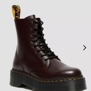 Doc Martens Jadon Boot Smooth Leather Platforms
